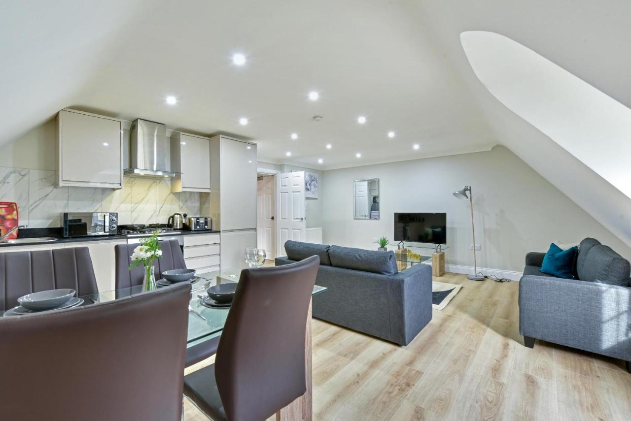 Deanway Serviced Apartments Chalfont St Giles By 360Stays Exterior photo